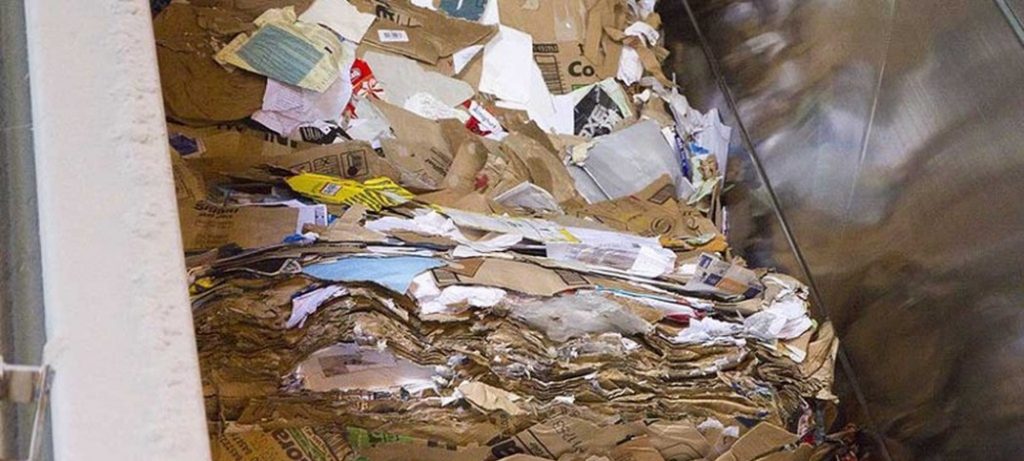 Praxisschulung zur Feuchtemessung und Störstoff-Bestimmung in Altpapier